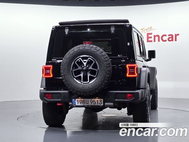 Jeep Wrangler 2025 — фото 4