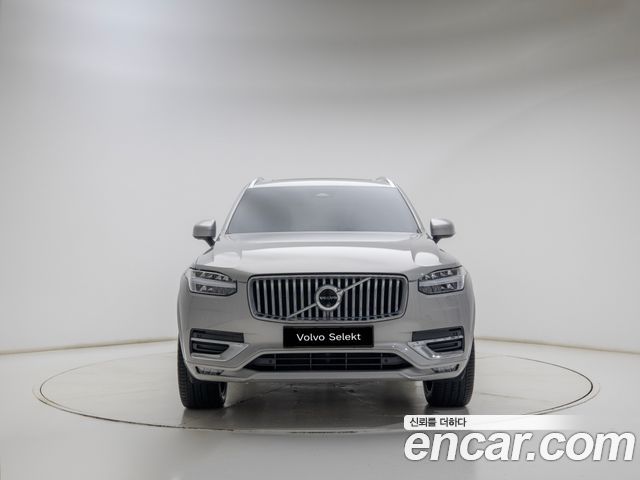 Volvo XC90 2024 — фото 3