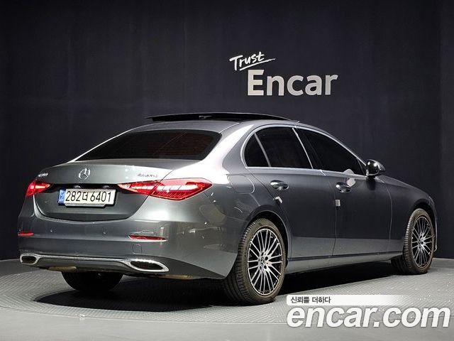 Mercedes-Benz C-Class 2022 — фото 2