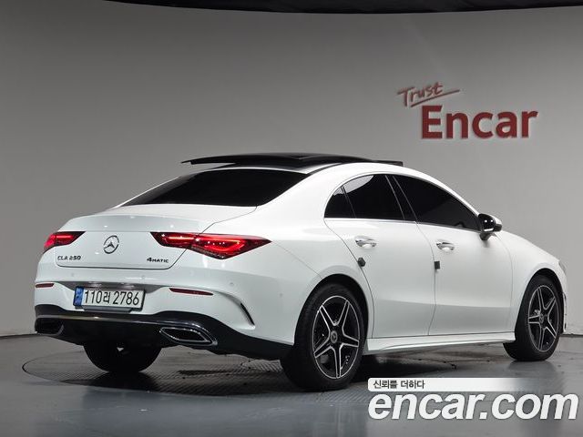Mercedes-Benz CLA 2023 — фото 2