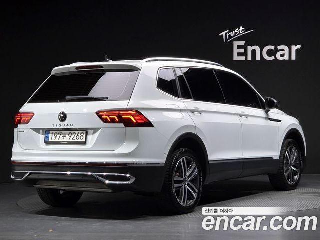 Volkswagen Tiguan 2023 — фото 2