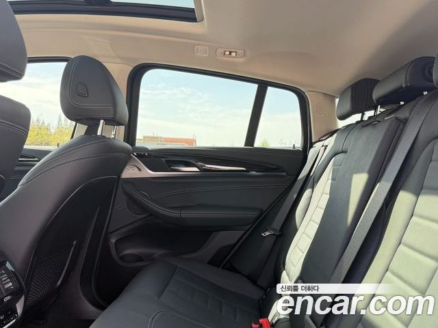 BMW X4 2022 — фото 10