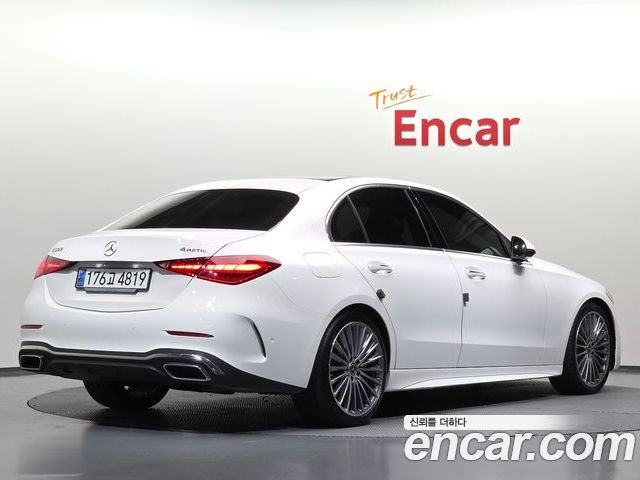 Mercedes-Benz C-Class 2023 — фото 2