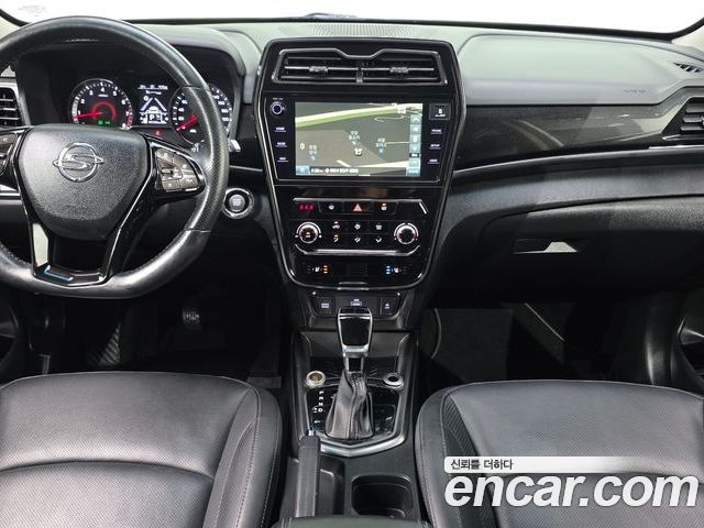 SsangYong Tivoli 2022 — фото 10