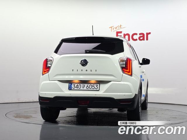 SsangYong Tivoli 2022 — фото 4