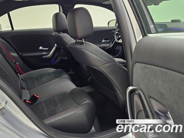 Mercedes-Benz A-Class 2025 — фото 10