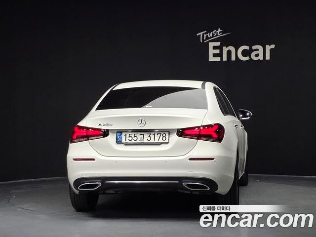 Mercedes-Benz A-Class 2022 — фото 5