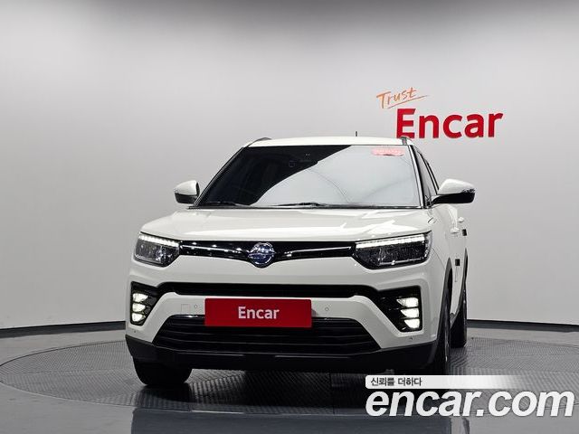 SsangYong Tivoli 2022 — фото 3