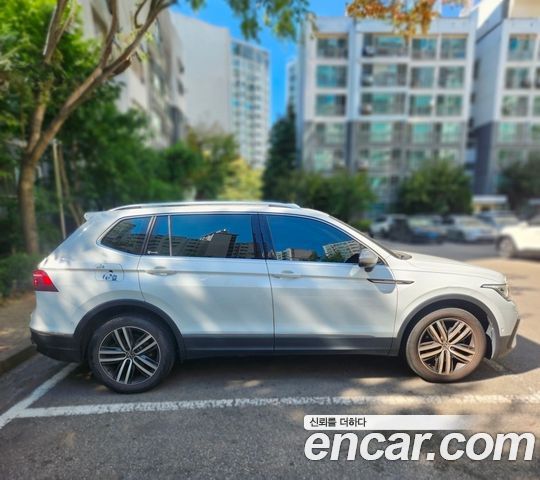 Volkswagen Tiguan 2023 — фото 2