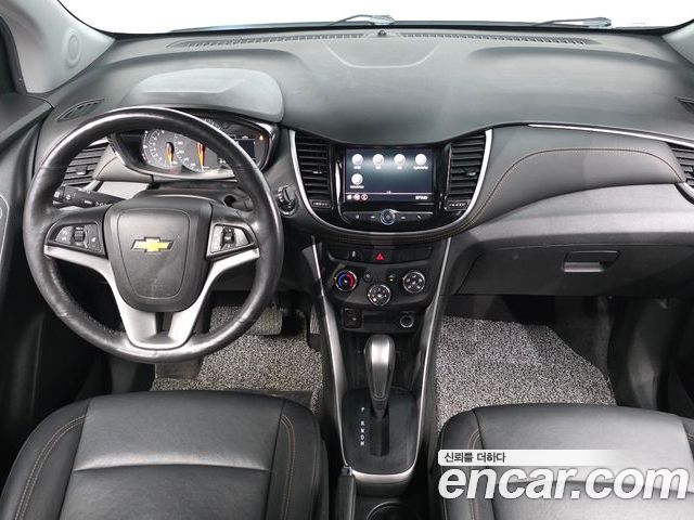Chevrolet Trax 2022 — фото 10
