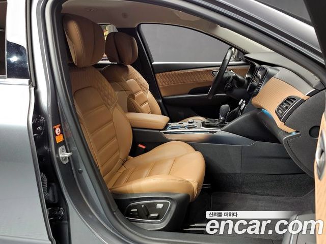 Renault Samsung SM6 2023 — фото 10