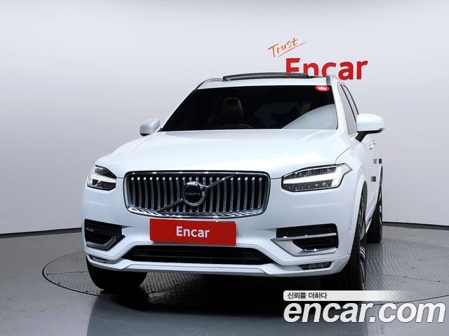 Volvo XC90 2022 — фото 3