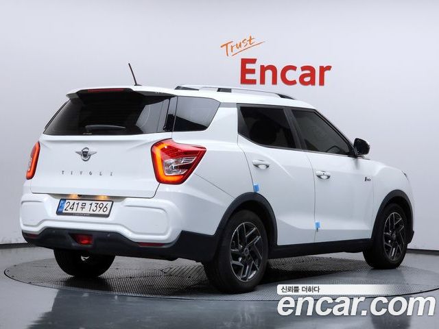 SsangYong Tivoli 2022 — фото 2