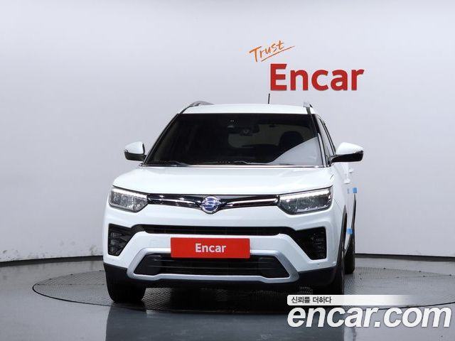 SsangYong Tivoli 2022 — фото 3
