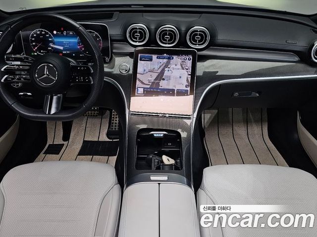 Mercedes-Benz C-Class 2024 — фото 10