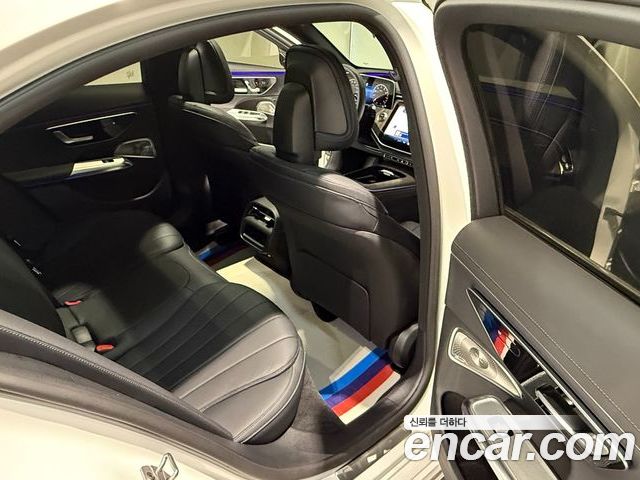 Mercedes-Benz E-Class 2025 — фото 10