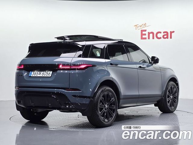 Land Rover Range Rover Evoque 2026 — фото 2