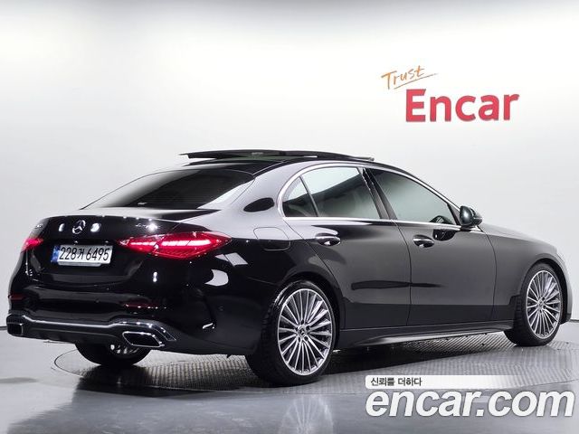 Mercedes-Benz C-Class 2023 — фото 2