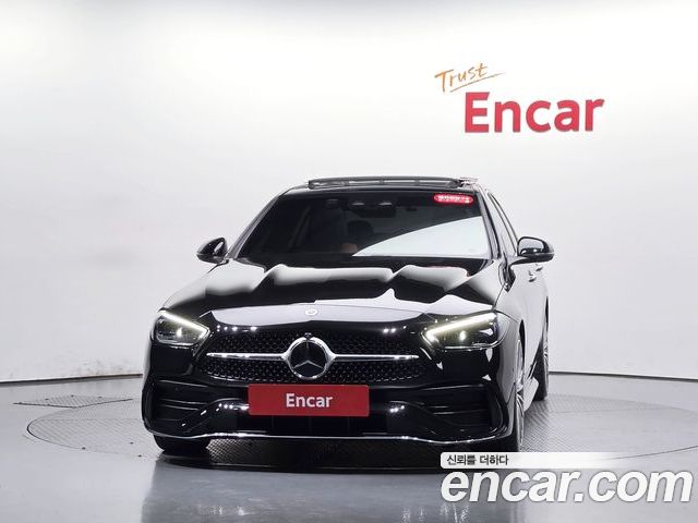 Mercedes-Benz C-Class 2023 — фото 3