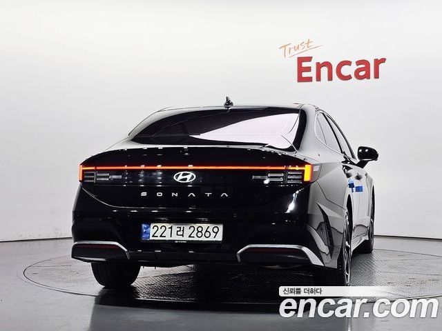 Hyundai Sonata 2024 — фото 4