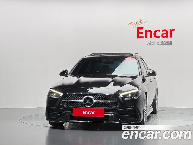 Mercedes-Benz C-Class 2023 — фото 3
