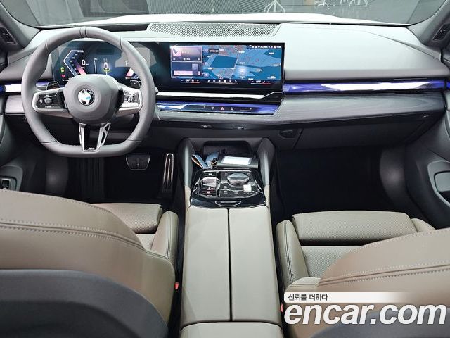 BMW 5 Series 2026 — фото 10