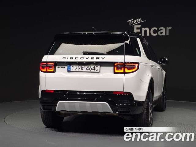 Land Rover Discovery Sport 2025 — фото 4