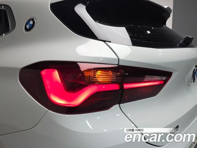 BMW X2 2022 — фото 9
