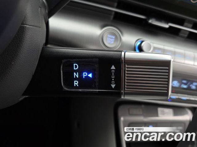Hyundai Kona 2025 — фото 9