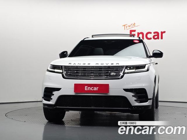 Land Rover Range Rover Velar 2026 — фото 3