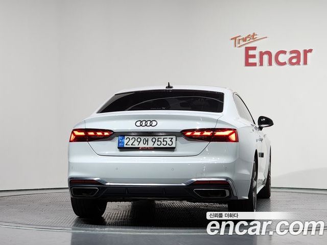 Audi A5 2022 — фото 4