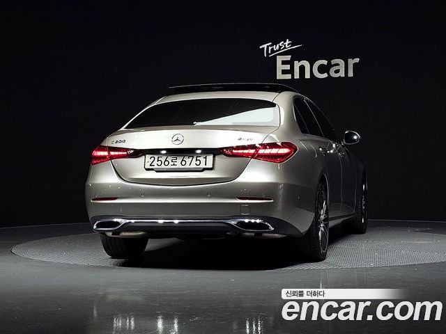 Mercedes-Benz C-Class 2022 — фото 4