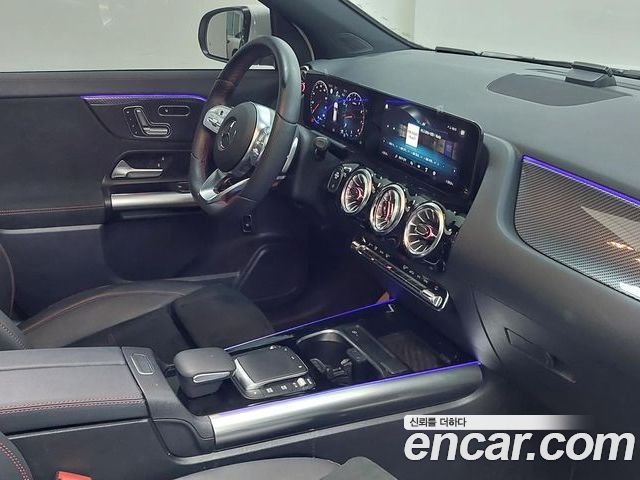 Mercedes-Benz GLA 2023 — фото 9