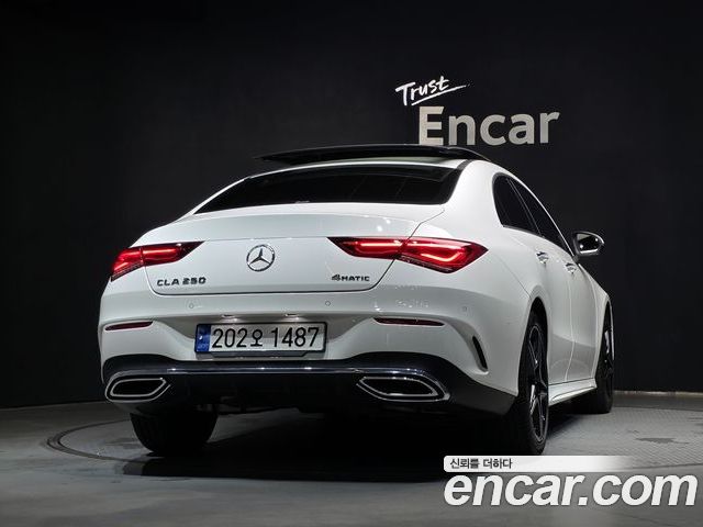 Mercedes-Benz CLA 2023 — фото 4
