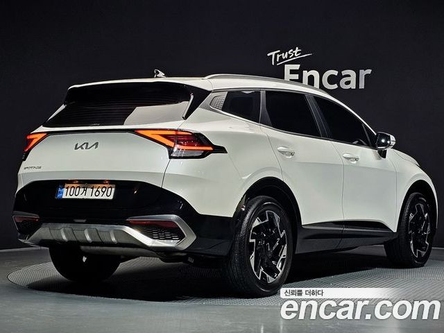Kia Sportage 2022 — фото 2