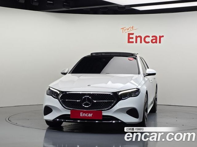 Mercedes-Benz E-Class 2025 — фото 3