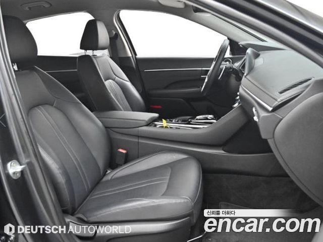Hyundai Sonata 2022 — фото 10