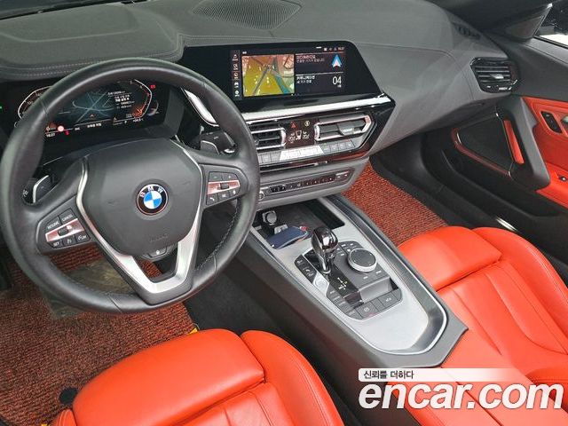 BMW Z4 2022 — фото 10