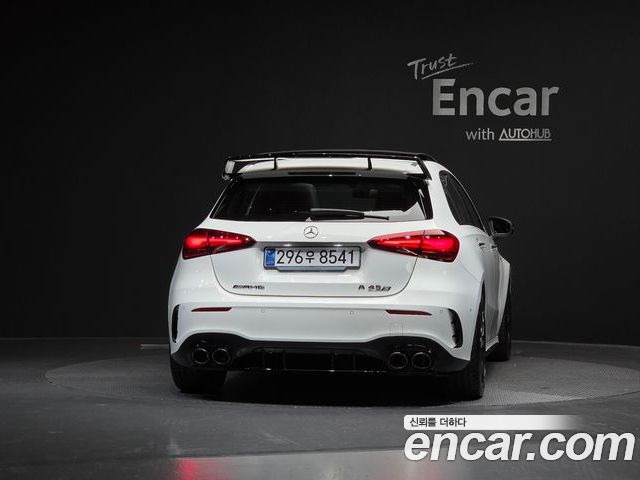 Mercedes-Benz A-Class 2025 — фото 4
