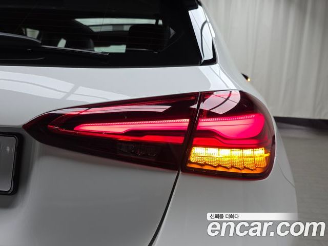 Mercedes-Benz A-Class 2025 — фото 9
