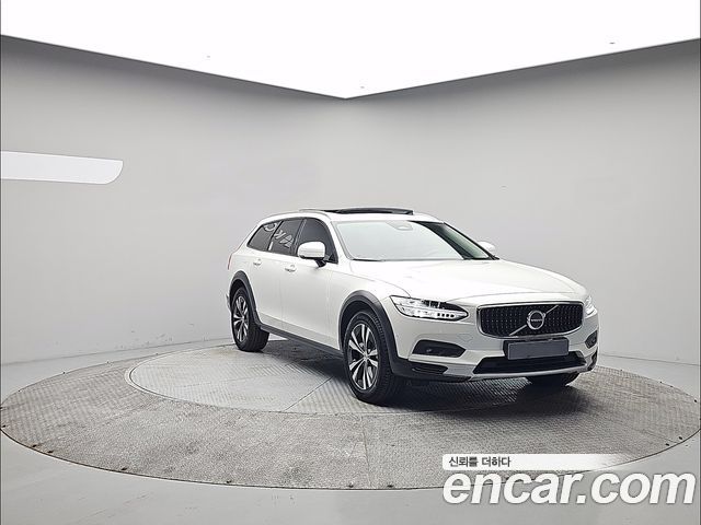 Volvo V90 2025 — фото 2