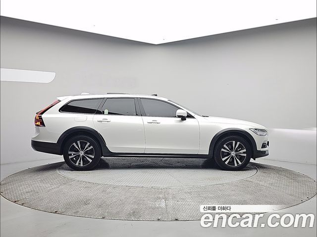 Volvo V90 2025 — фото 3