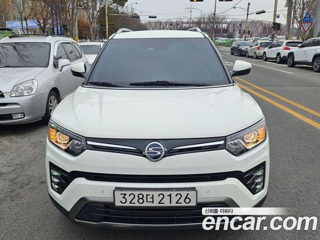 SsangYong Tivoli 2023 — фото 2