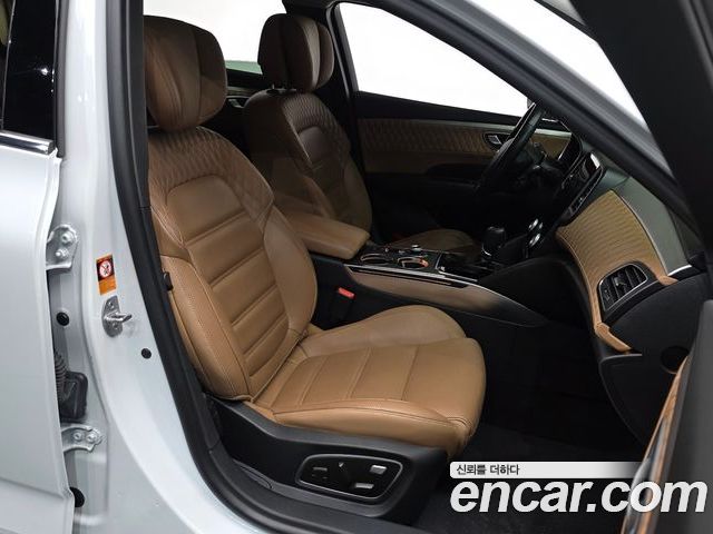 Renault Samsung SM6 2022 — фото 10