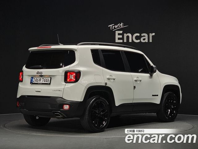 Jeep Renegade 2022 — фото 2