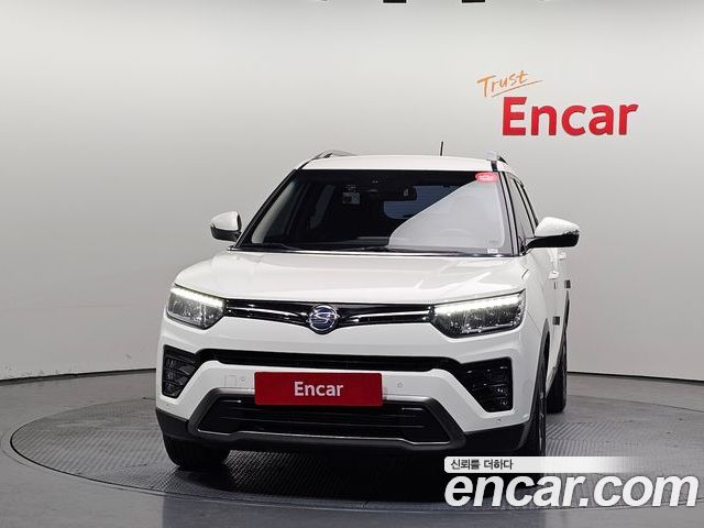 SsangYong Tivoli 2022 — фото 3