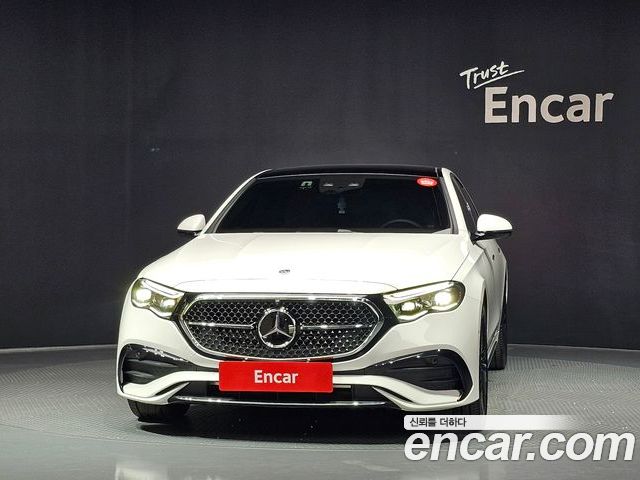 Mercedes-Benz E-Class 2025 — фото 3