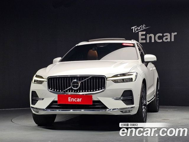 Volvo XC60 2022 — фото 3