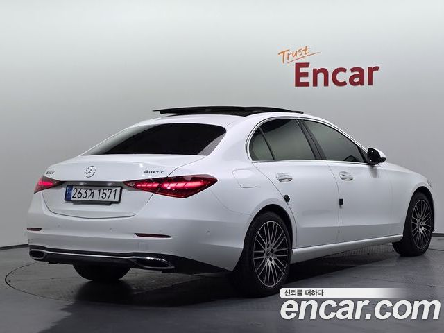 Mercedes-Benz C-Class 2022 — фото 2
