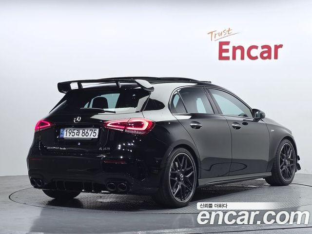 Mercedes-Benz A-Class 2022 — фото 2